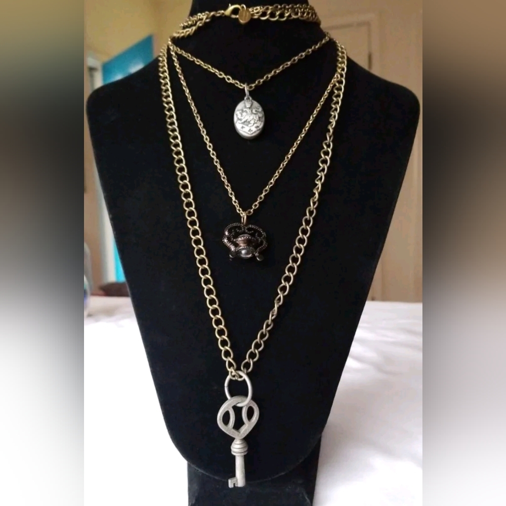 Summit Ent layered vintage inspired crystal ball key lion crest necklace